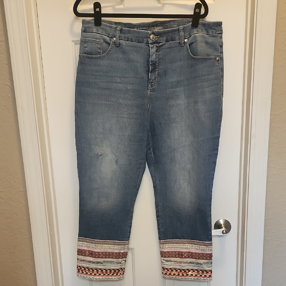 Chico's Light Blue Cropped Jeans with Embroidered Hem